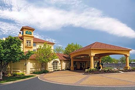 La Quinta Inn & Suites by Wyndham Westport