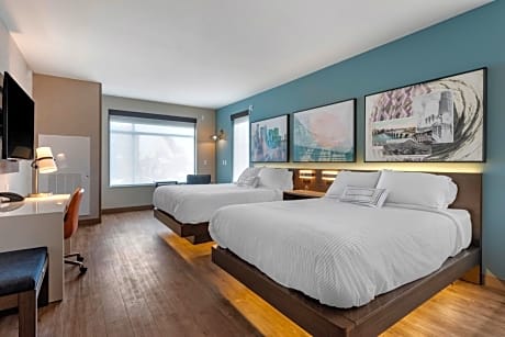 Standard Queen Room with Two Queen Beds - Non Smoking