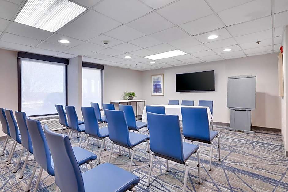 Holiday Inn Express Wilkes-Barre East
