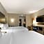 MainStay Suites Cincinnati University - Uptown