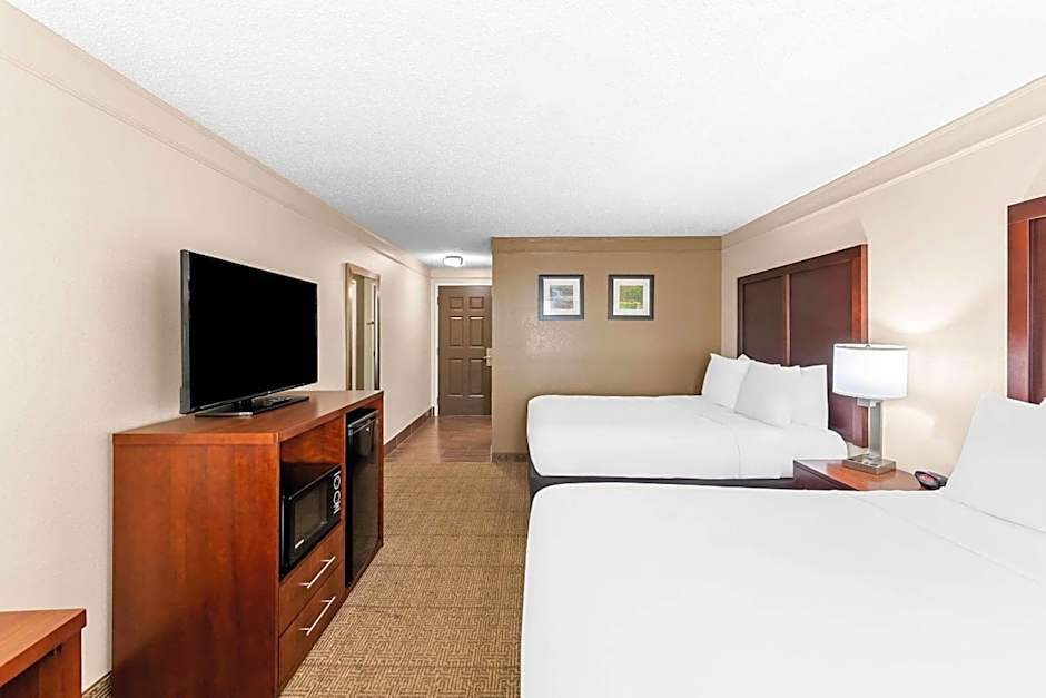 Comfort Inn & Suites Heath