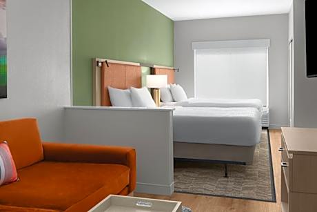 Large Studio with Two Double Beds and Sofa Bed - Hearing Accessible