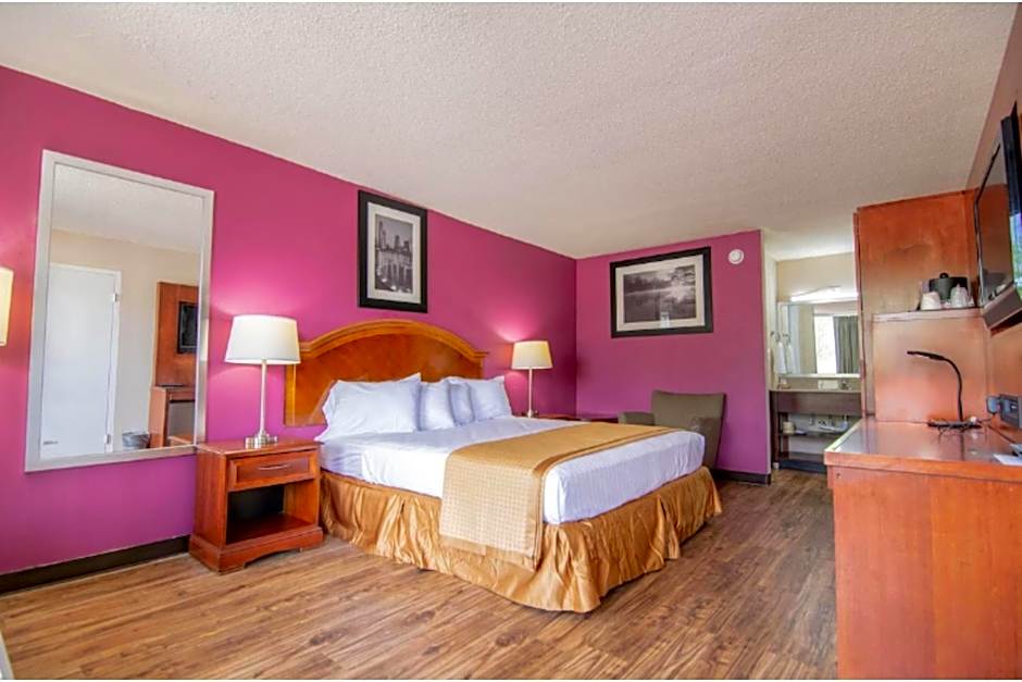 Reidsville Inn & Suites By OYO Hwy 29