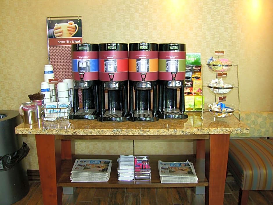 Hampton Inn By Hilton & Suites Lincoln - Northeast I-80