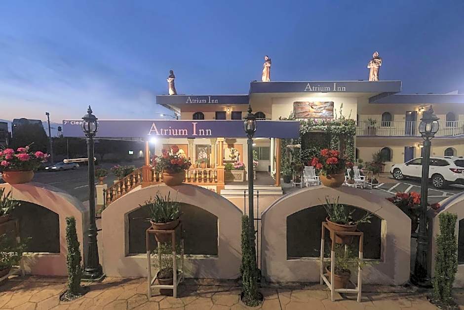 Atrium Inn