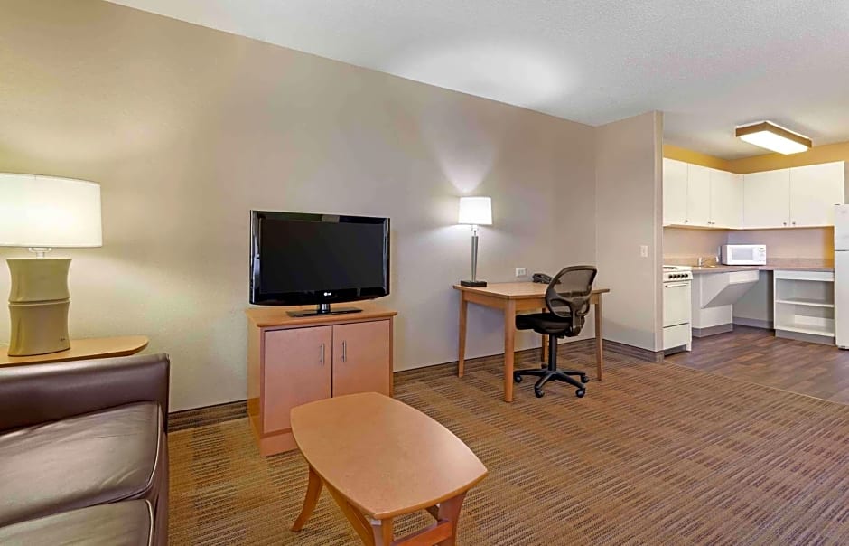 Extended Stay America Select Suites - Madison - Old Sauk Rd.