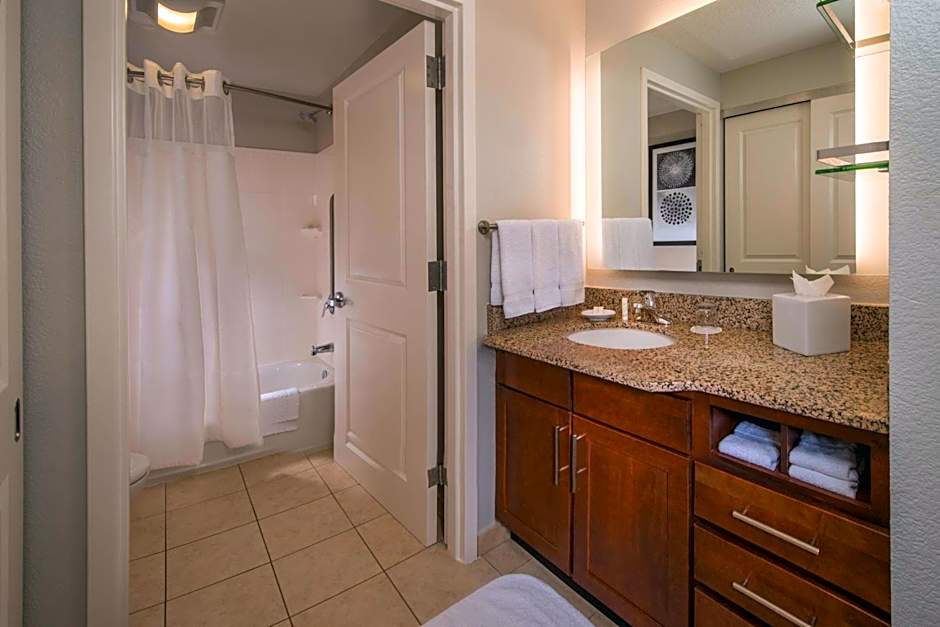 Residence Inn by Marriott Dulles Airport At Dulles 28 Centre