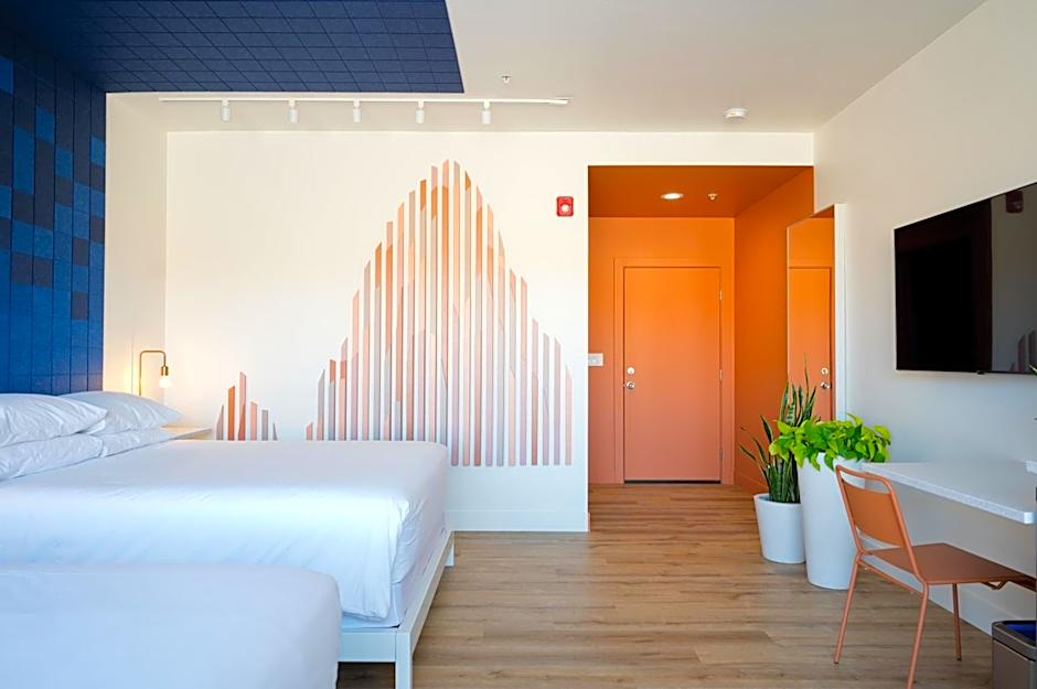Skyview Hotel