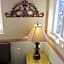 Civic Center Lodge / Lake Merritt BART