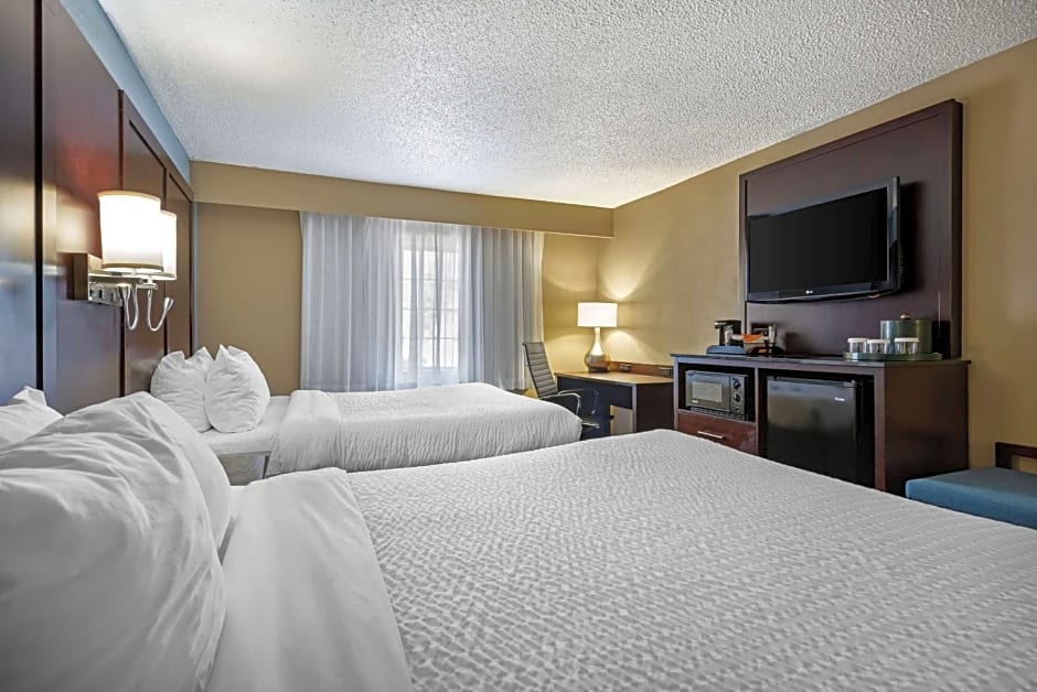 Clarion Hotel Lexington