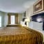 Mainstay Suites Texas Medical Center/Reliant Park