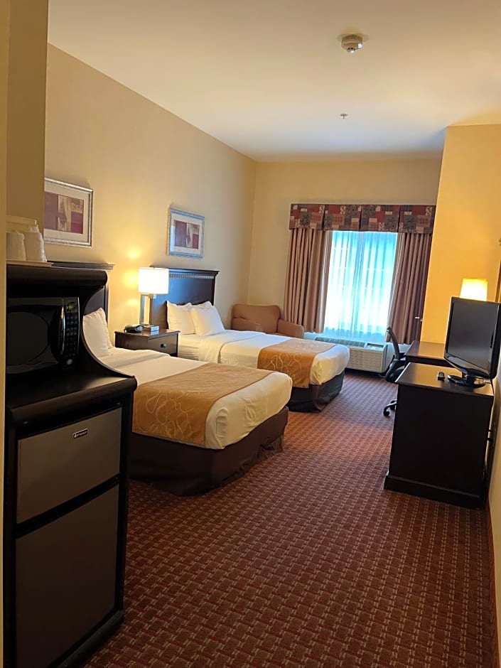 Tapa Hotel, Inn & Suites