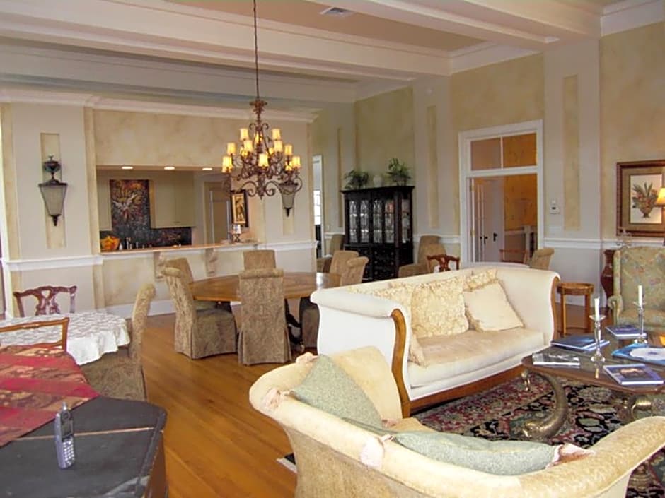 The Firehouse Inn