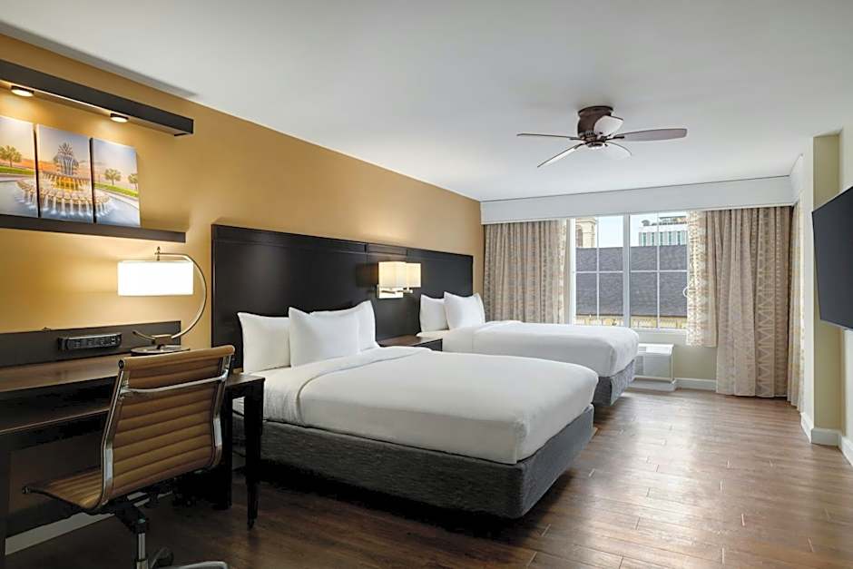 Courtyard by Marriott Charleston Historic District