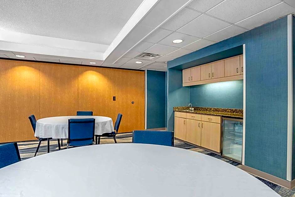 Comfort Suites Gastonia - Charlotte