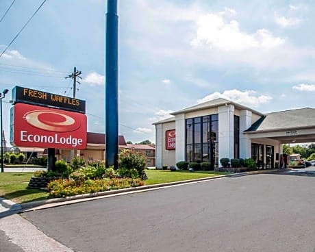 Econo Lodge Springfield I-44