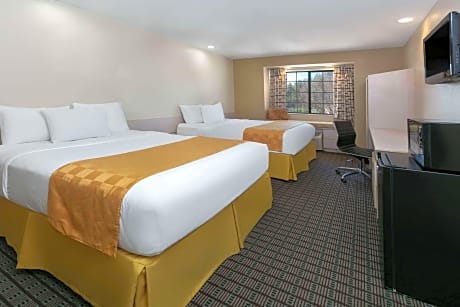 2 Queen Beds Smoking Room With Free
