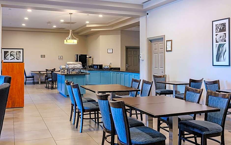 Country Inn & Suites by Radisson, BWI Airport (Baltimore), MD