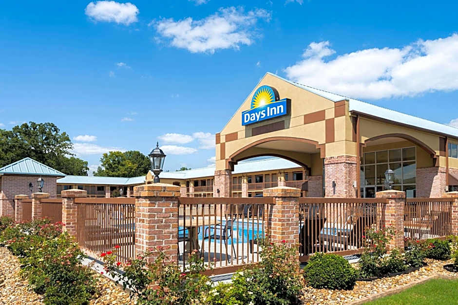 Days Inn by Wyndham Conway