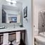 The Blu Hotel Blue Ash Cincinnati, Ascend Hotel Collection
