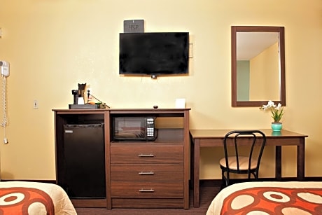 Americas Best Value Inn - Wichita West / Airport - Alojamientos en WICHITA