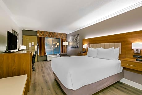 Double Room - Mobility Accessible Bathtub - Non-Smoking