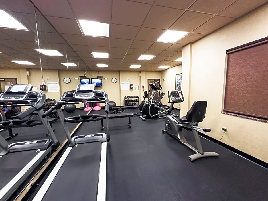 Holiday Inn Express Hotel & Suites Barstow