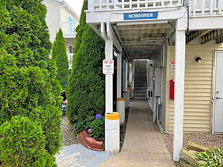 Ships Inn