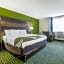 Quality Inn & Suites Leesburg Chain of Lakes