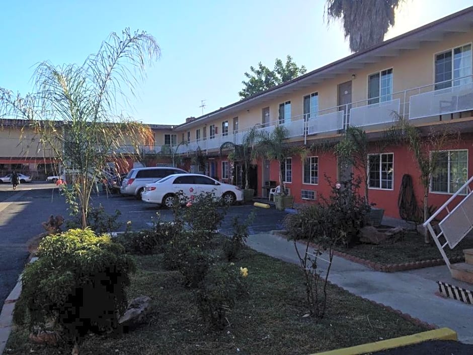 Long Beach Motel