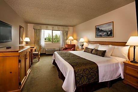Deluxe King Room