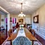 Monroe Manor Inn