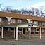 Budget Inn and Suites