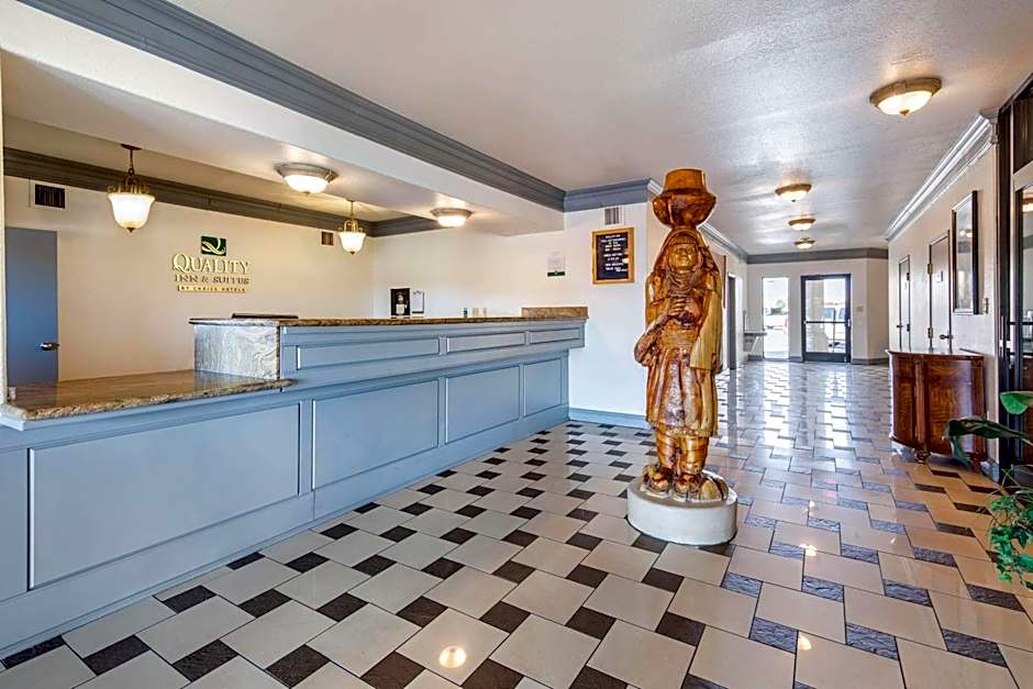 Quality Inn & Suites Gallup I-40 Exit 20