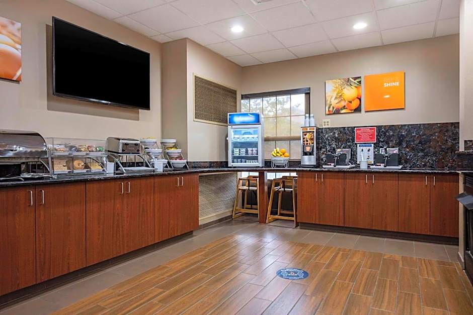 Comfort Suites near Penn State