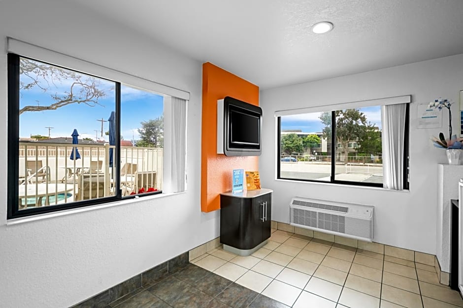 Motel 6-Monterey, CA