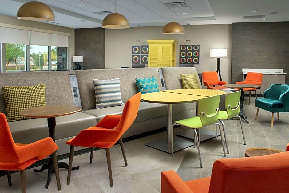 Home2 Suites by Hilton Phoenix Airport South