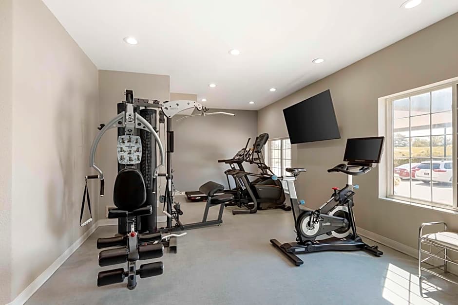 Best Western Plus Des Moines West Inn And Suites