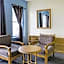 OYO Cameron Historic Hotel Brownsville I-69E