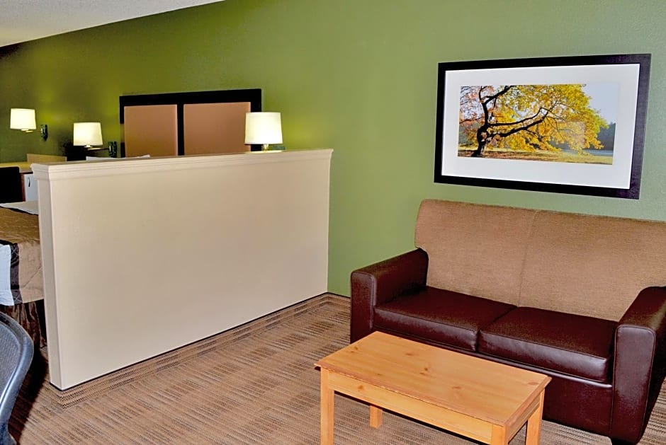 Extended Stay America Select Suites - Atlanta - Perimeter - Hammond Drive
