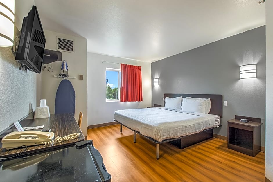 Americas Best Value Inn Knoxville East