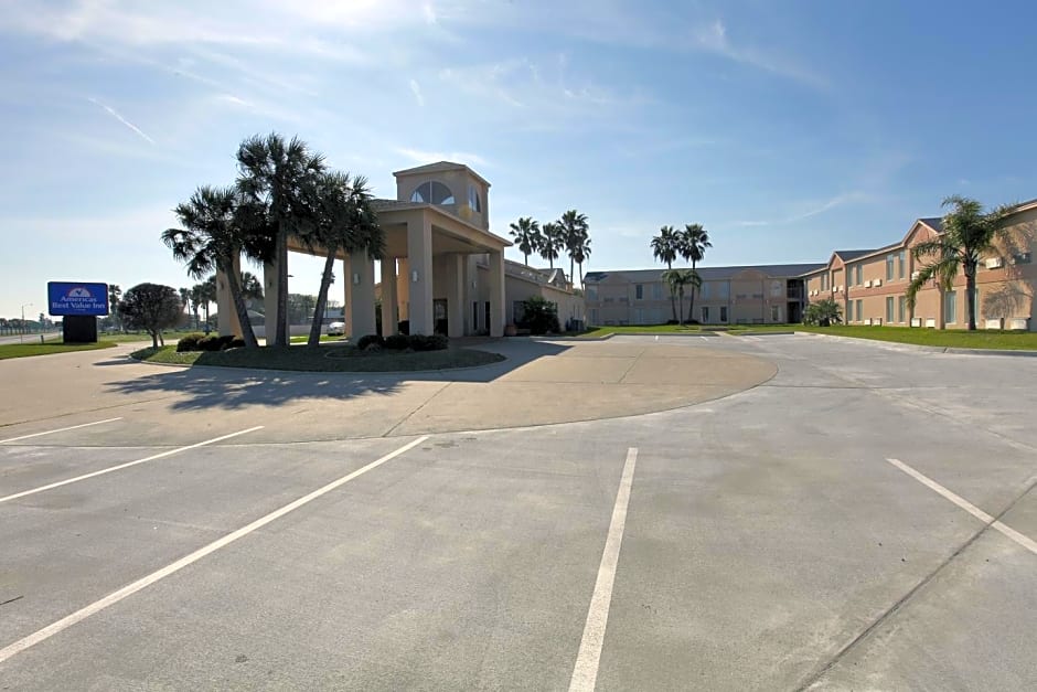 Days Inn by Wyndham Rockport Texas Reservations Center