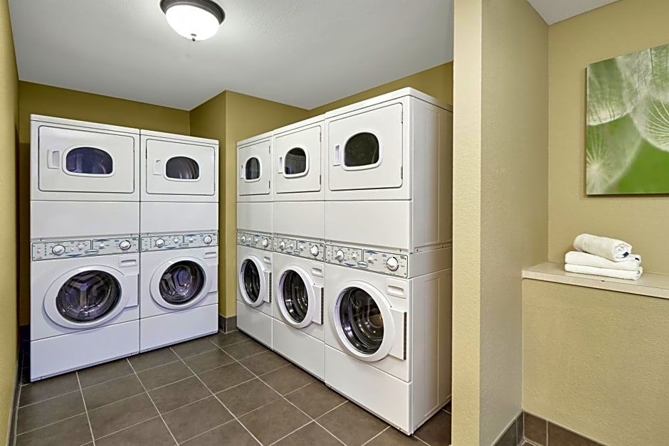 Staybridge Suites Glenview