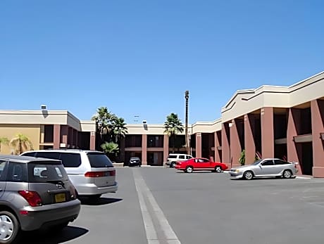 DTLV, a Baymont by Wyndham