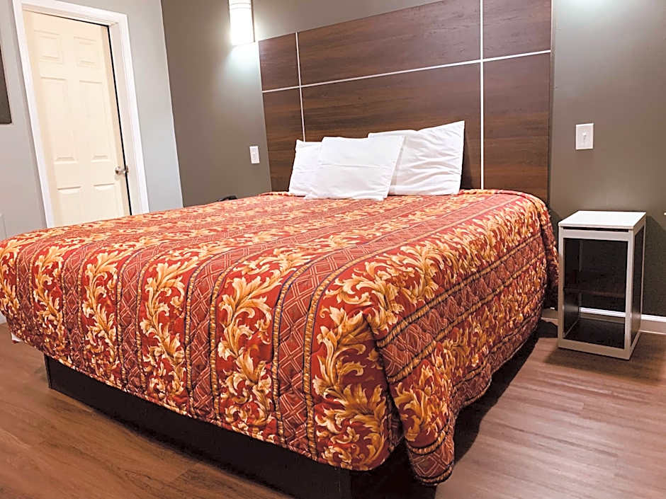 Red Carpet Inn - Norristown
