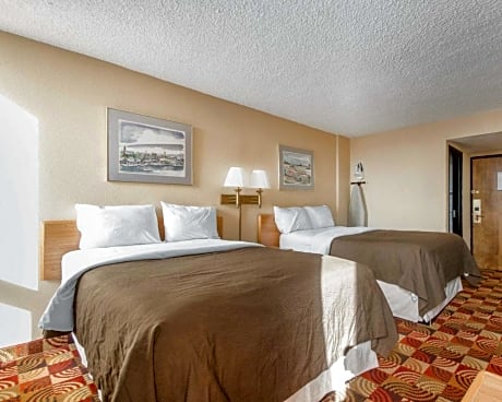 Double with 2 Double Beds - Non-Smoking