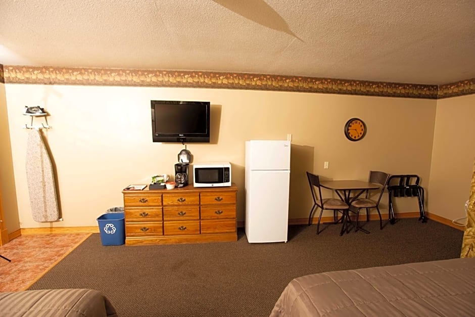 Blue Spruce Motel