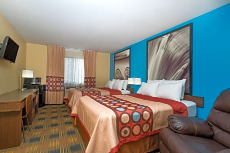 Queen Room with Two Queen Beds - Disability Access/Non-Smoking