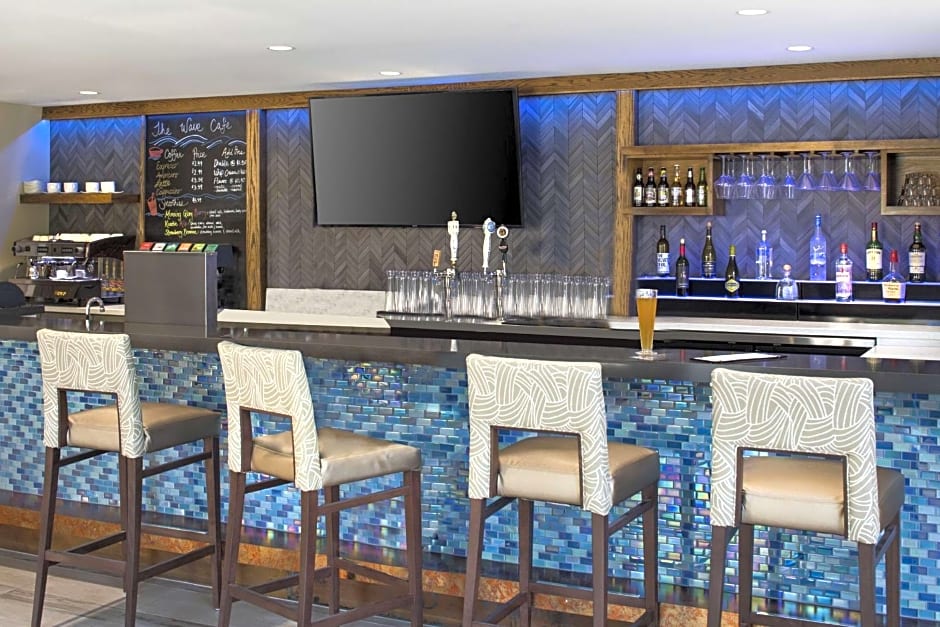 The Cove Hotel