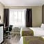 Super 8 by Wyndham Sarnia ON